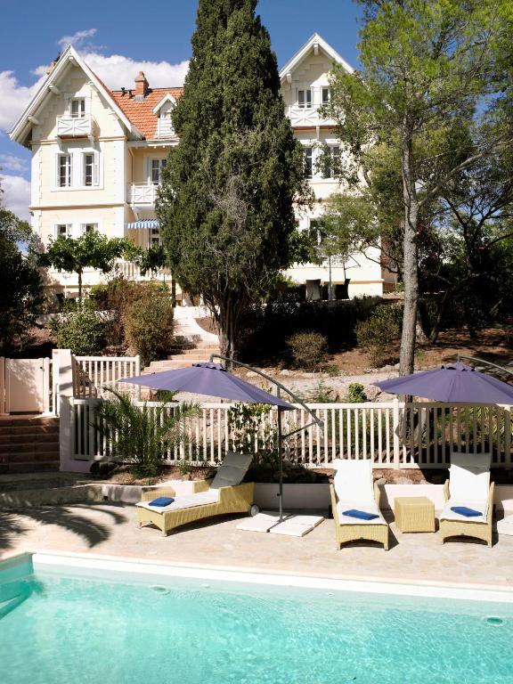Hotel Villa La Cheneraie Saint-Raphaël Zewnętrze zdjęcie